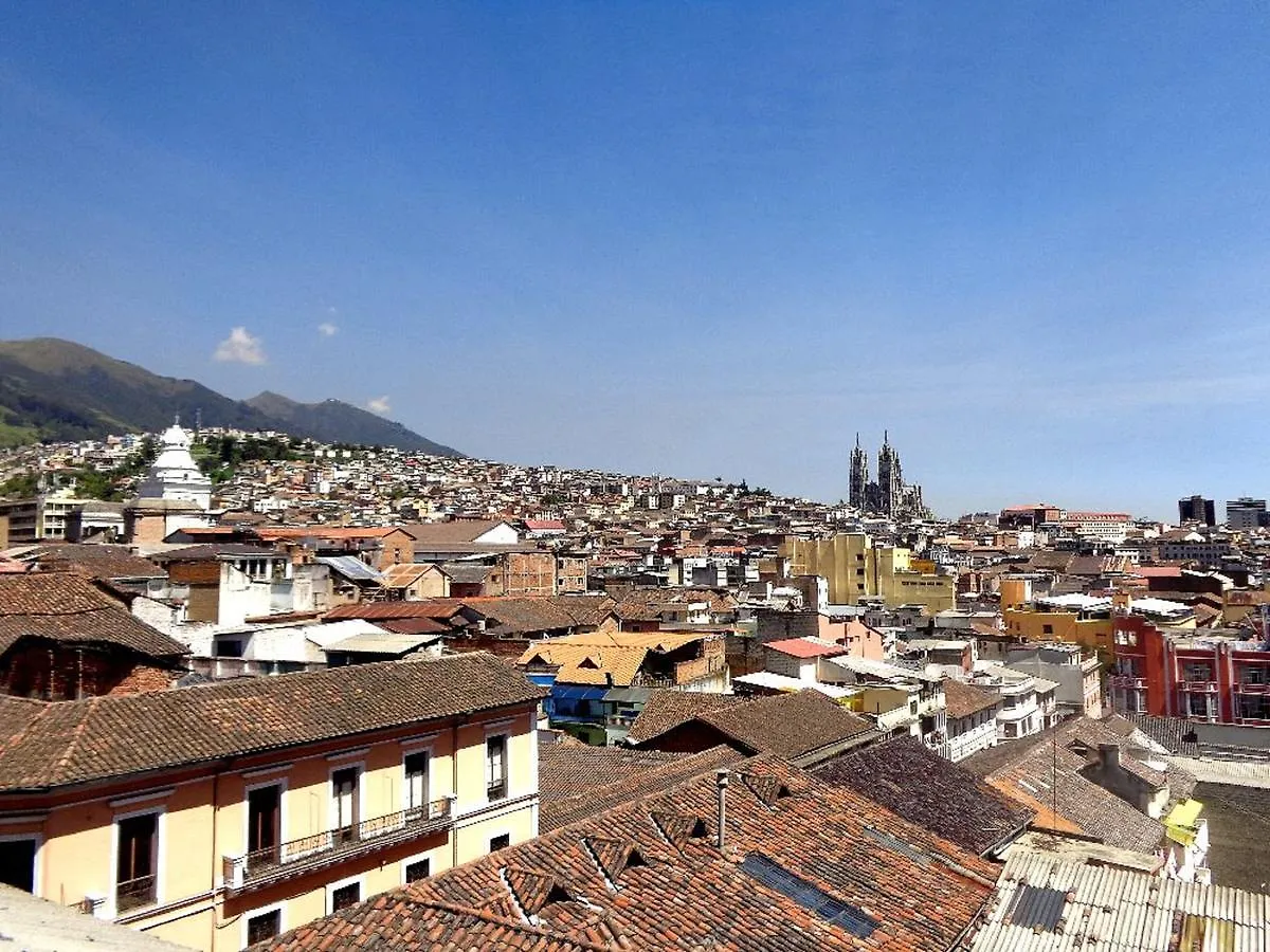 History Hostal Quito Hostel