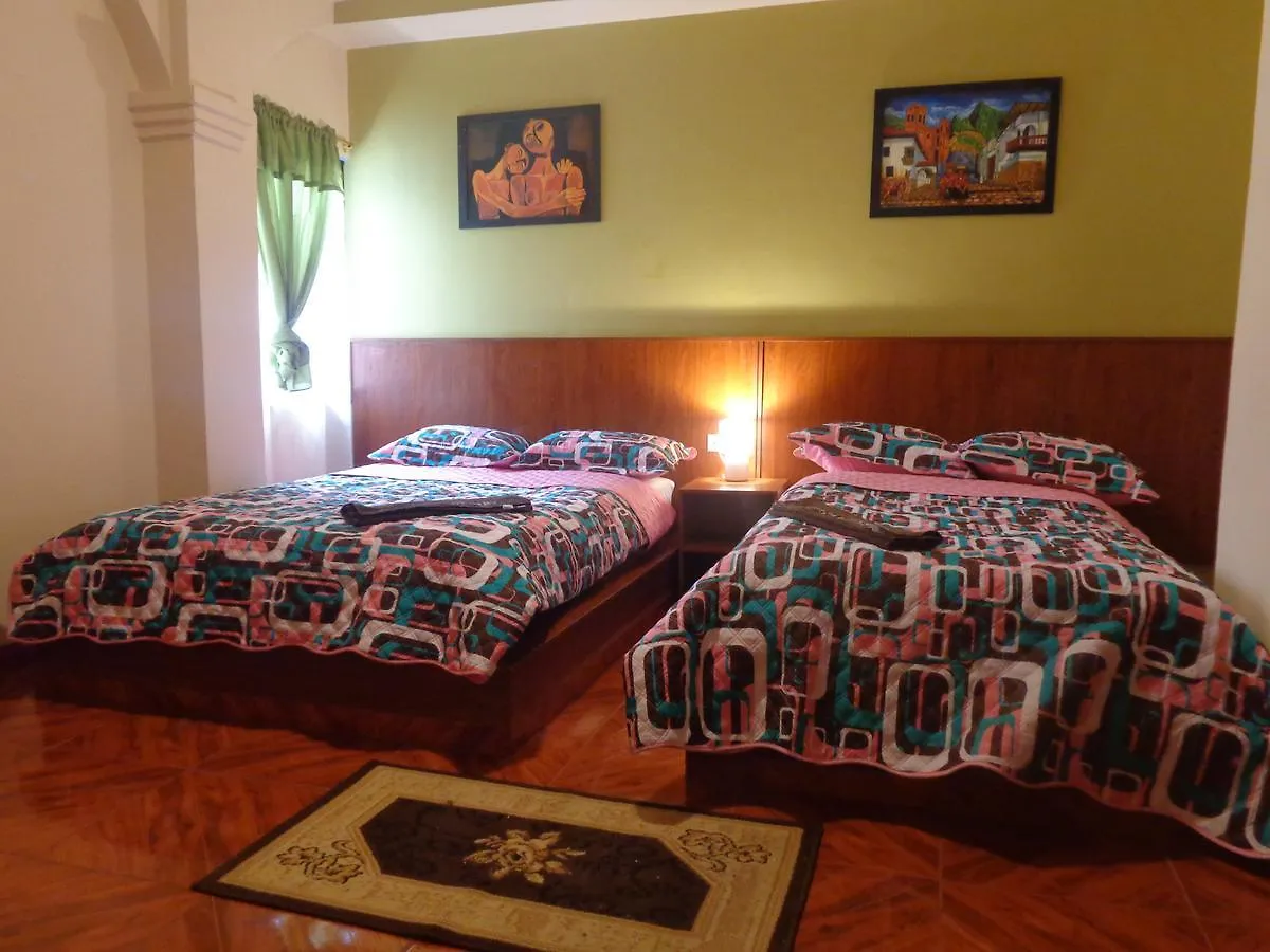 History Hostal Quito Hostel