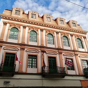 Victoria Quito